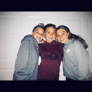 Meet your Posher, Leila